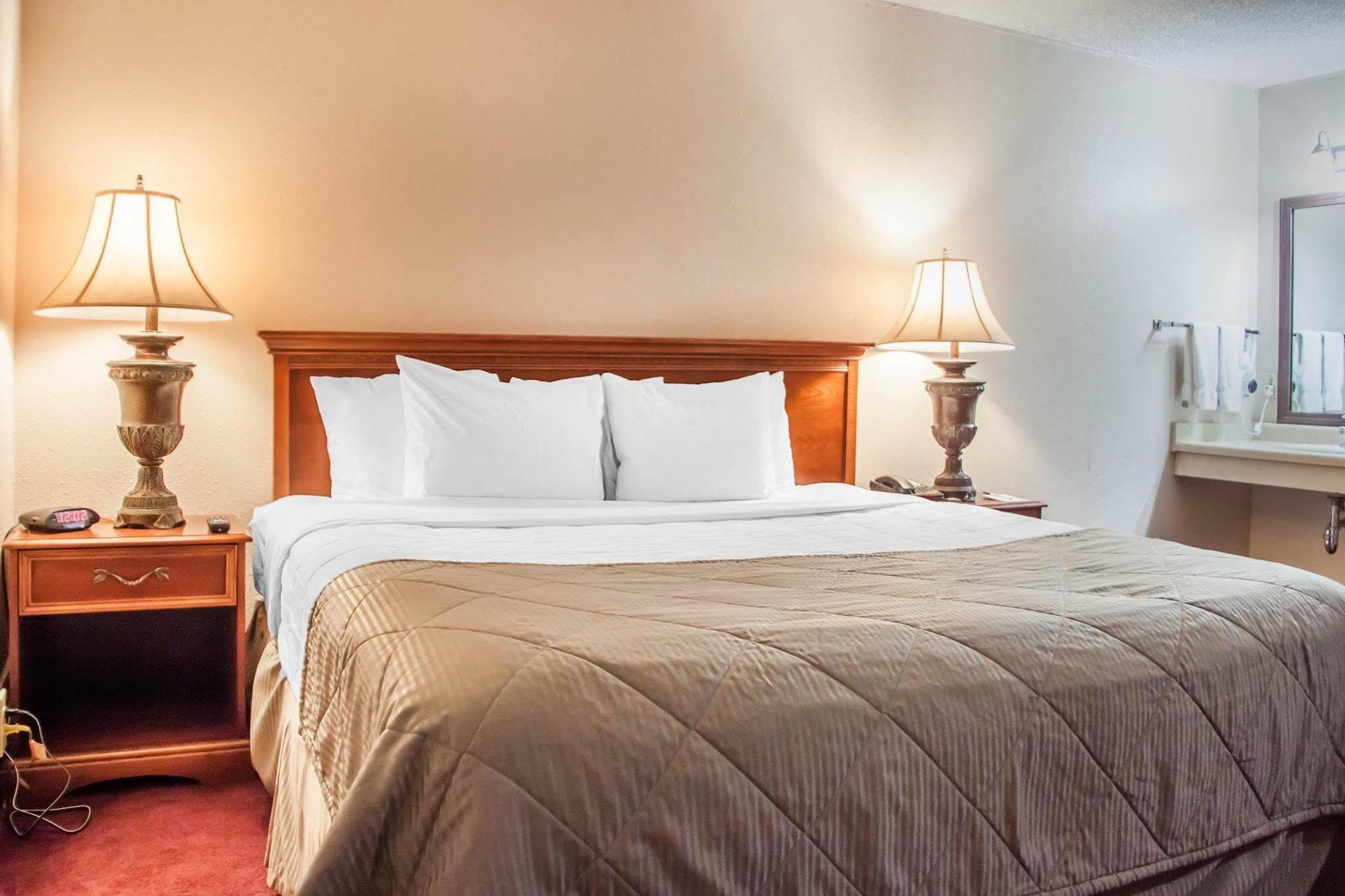 The Clarion Inn Elk City Exteriér fotografie